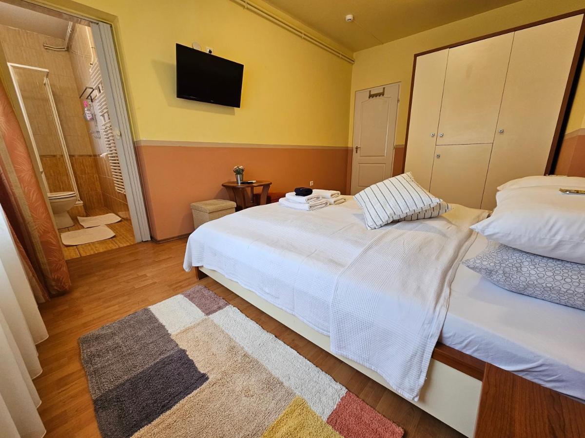 Abigel 2 Vendeghaz Hotel Miskolc Ngoại thất bức ảnh